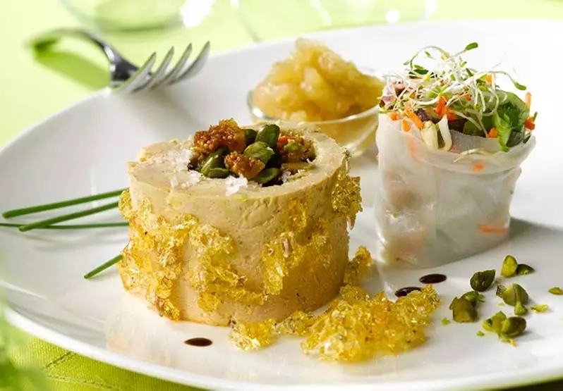 A Dordogne Anniversary. Deep Time, Old Friends, One Table.