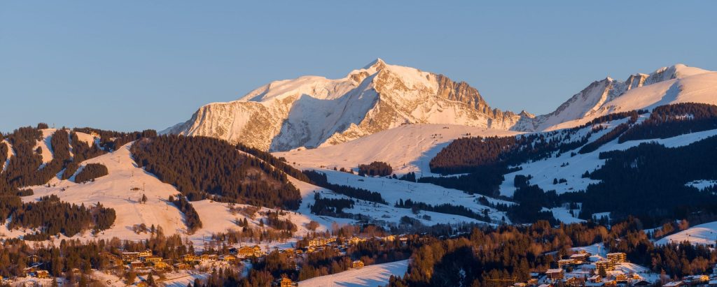 Why to Choose Megève For a Luxury Ski Holiday
