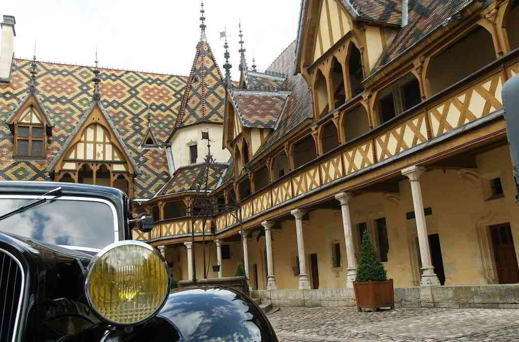 12 Extraordinary Moments: Your Year of Uncommon Experiences in France 6 12 Extraordinary Moments: Your Year of Uncommon Experiences in France