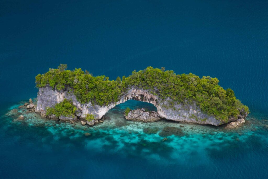 Where Dreams Set Sail : Your Bespoke Mediterranean Yacht Charter