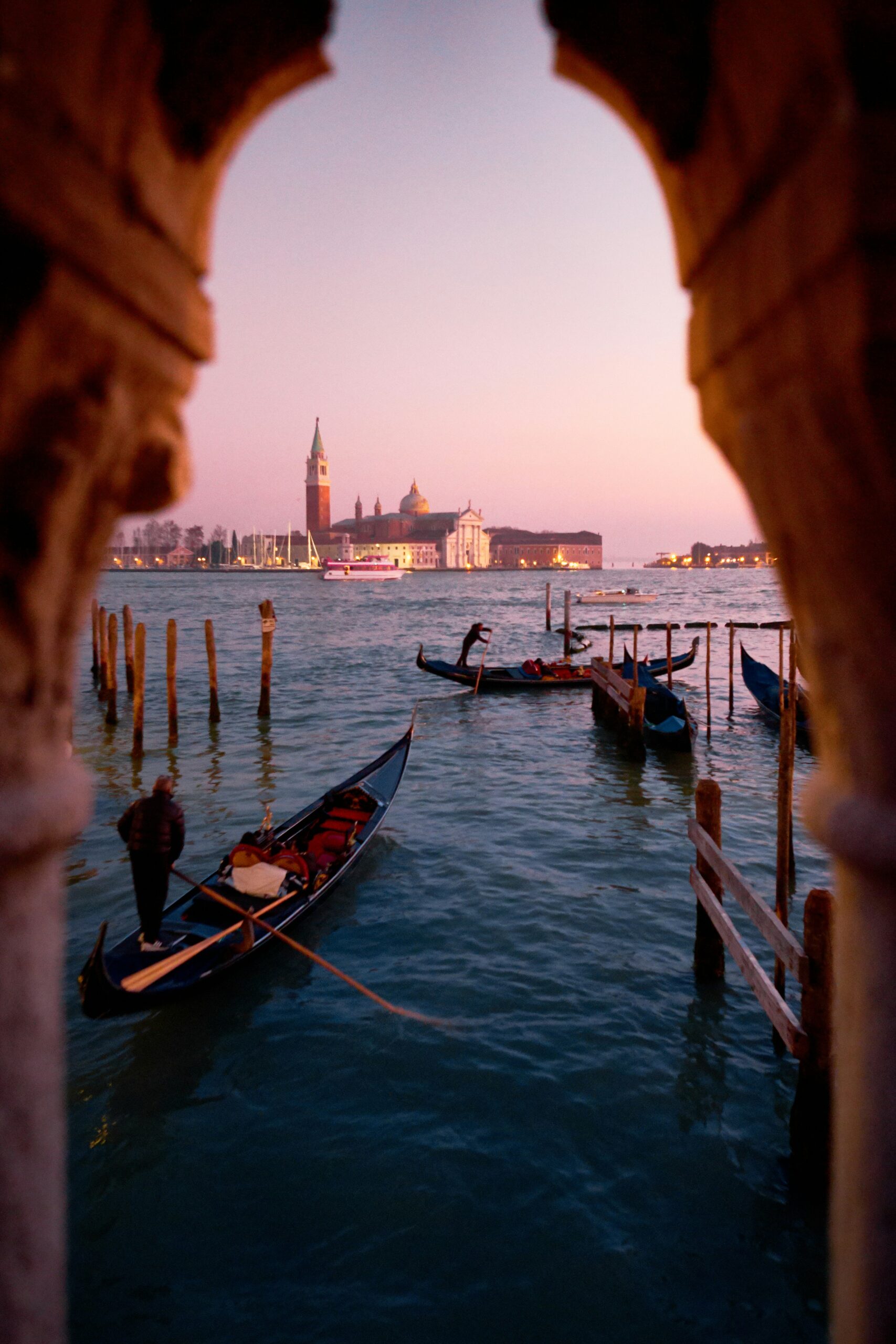Visit Italy: Ancient Heritage, Stunning Landscapes and Gourmet Traditions