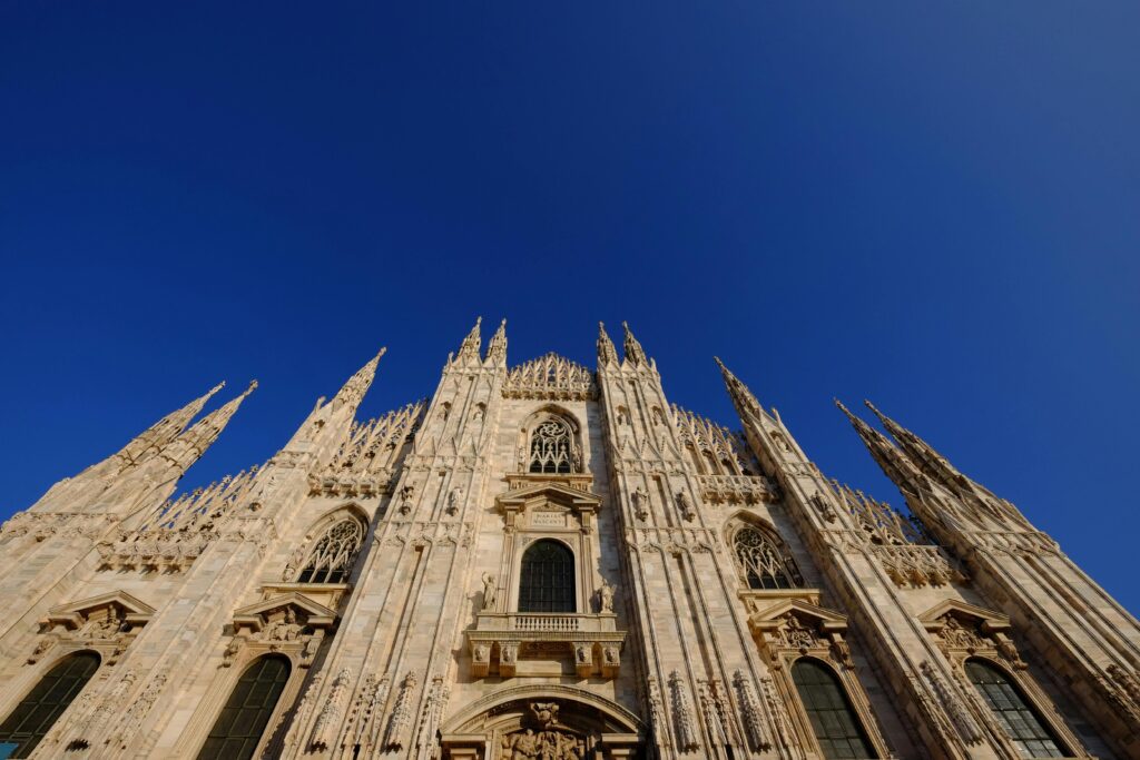 From La Scala’s Velvet to Sant’Eustorgio’s Stone: Milan’s New Year Through Epiphany