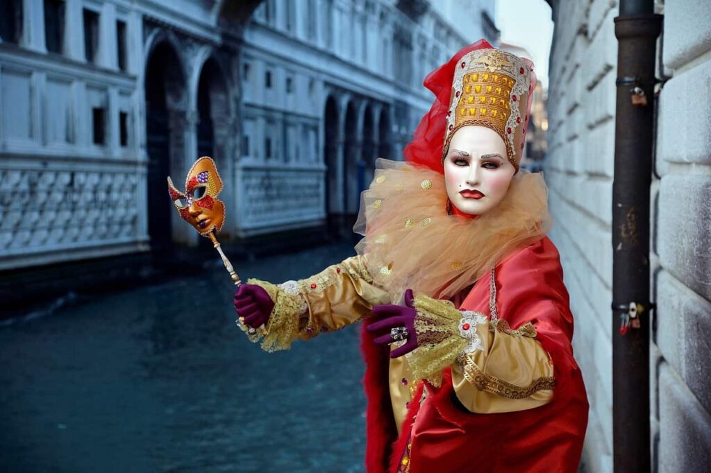 Venice Carnival 2026: Entering the City When It Becomes a Stage 2 venice carnival
